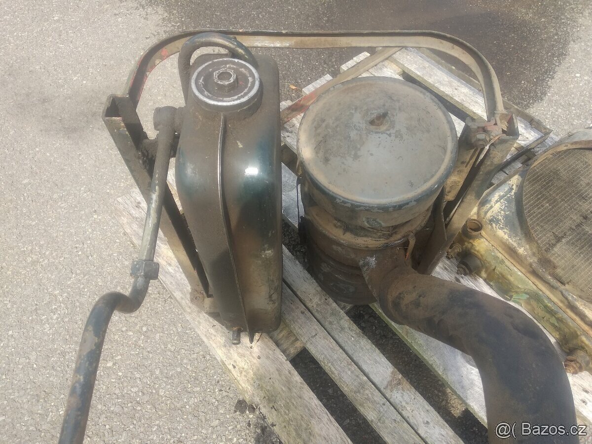 Olejová nádrž na servo řízení Zetor 5011,6011,7011......