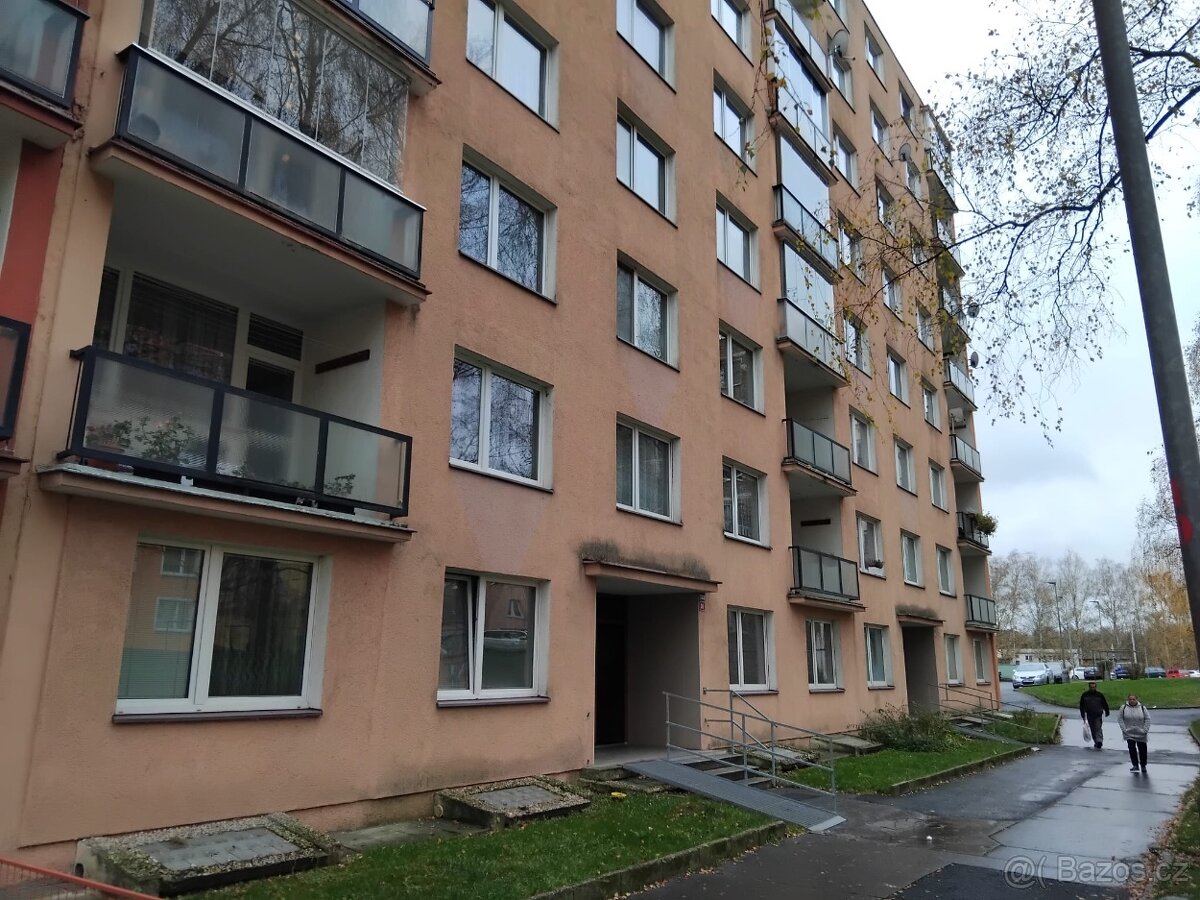 Pronájem Garsonky v Chebu