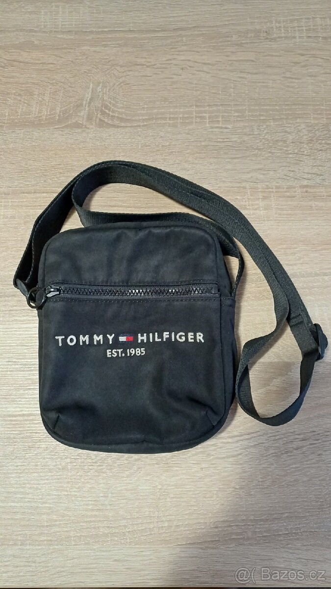 Tommy Hilfiger pánská taška přes rameno