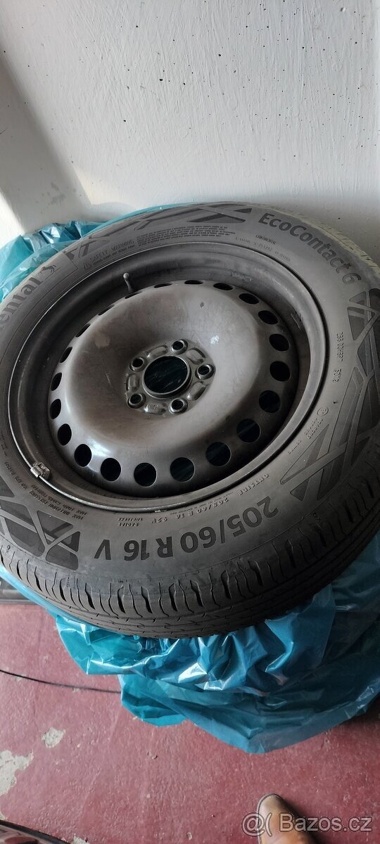 Letní sada 5x108 Continental 205/60 R16, zánovní