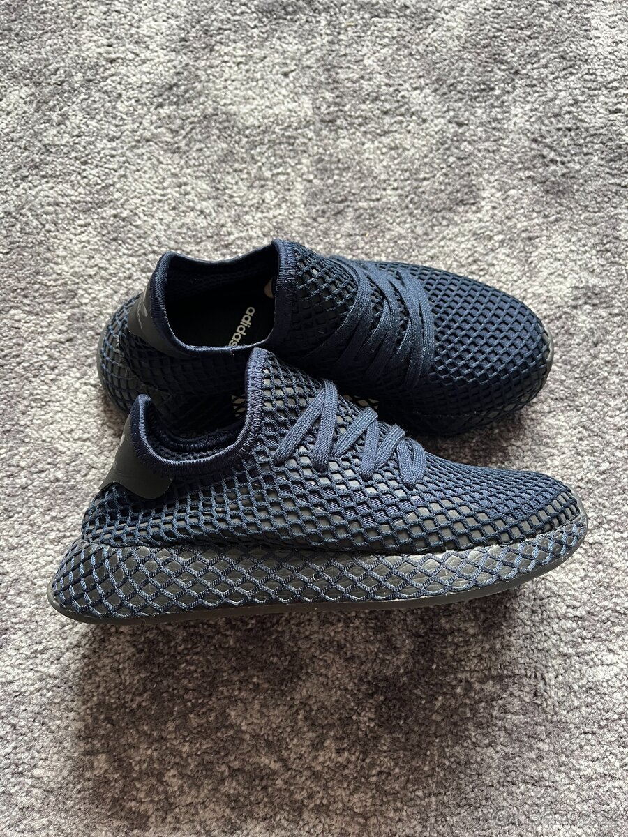 19x Dámské boty Adidas Deerupt Runner (1)