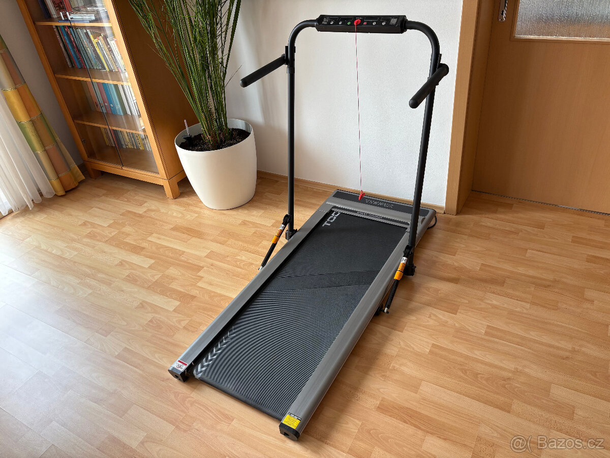 ZÁNOVNÍ Běžecký pás TOORX STREET COMPACT (pův.cena 13990 Kč)