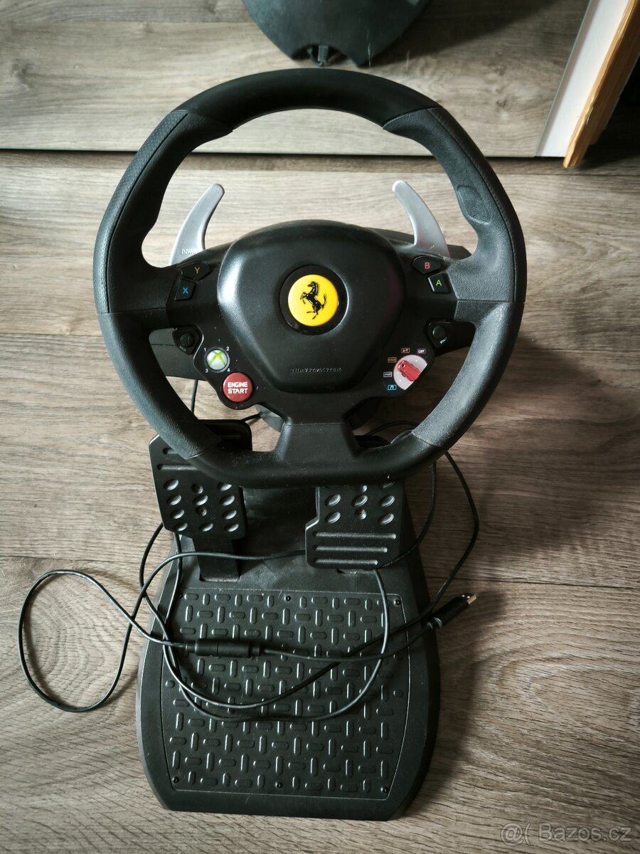 Herní volant Thrustmaster Ferrari 458 RW