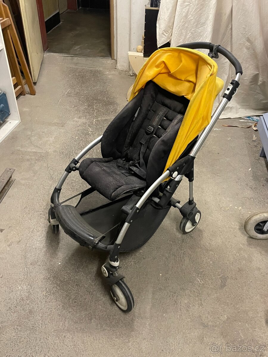 Kočárek skládací