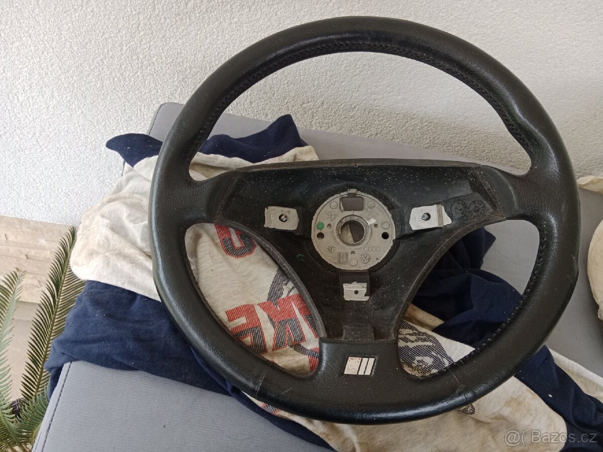 3.ram.volant ve slušném stavu z a4,s4b5,A3,s3