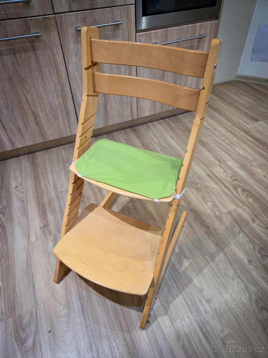 Rostoucí židle Hajdalánek, bukový masiv