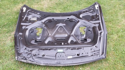 Nissan GTR R35, predám Kapota