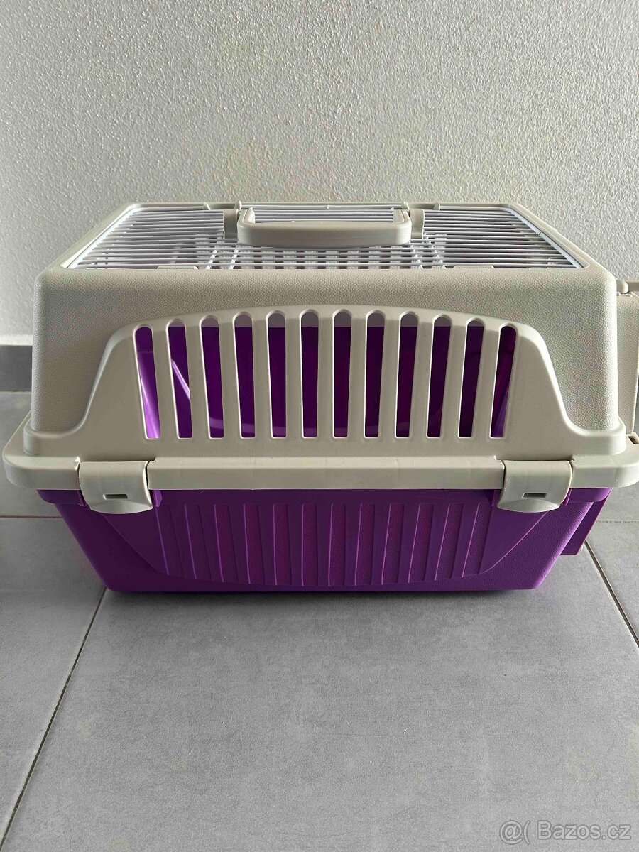 Přepravka pro kočky