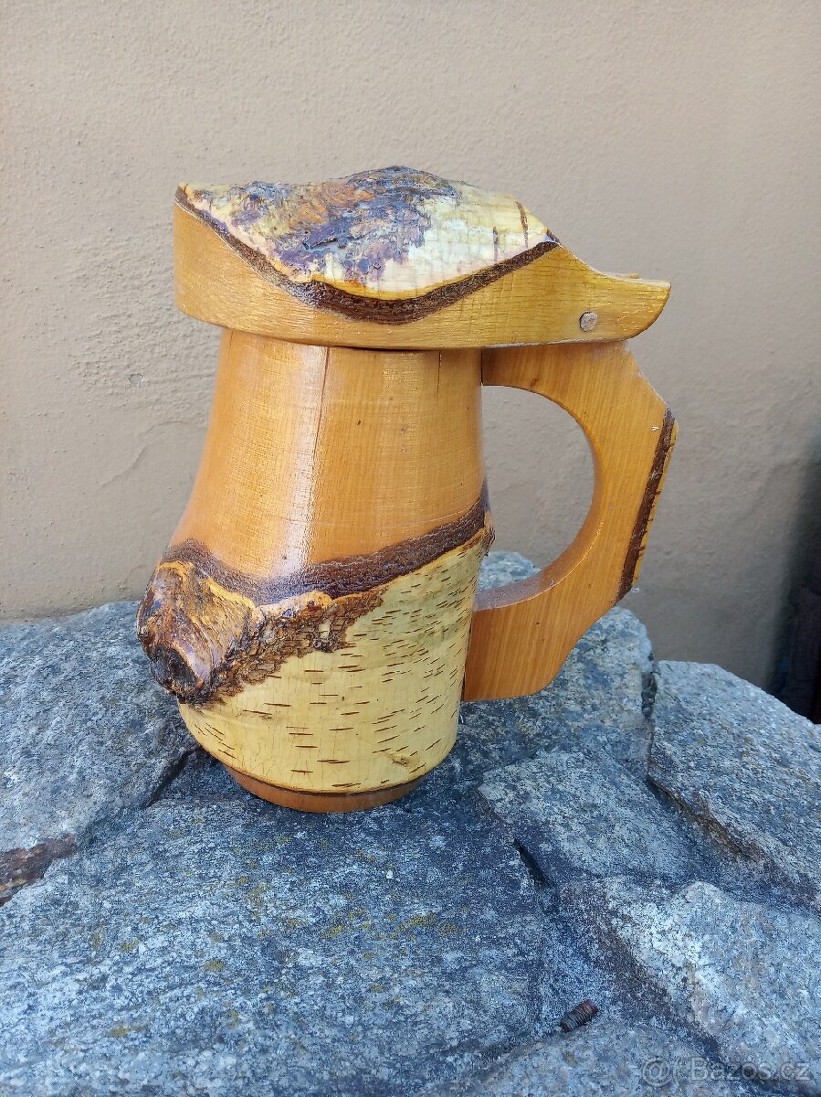 Stylový dřevěný džbán, originální ruční práce