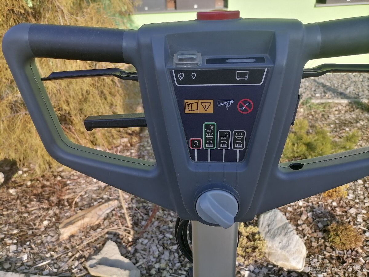 Nilfiks SC 351