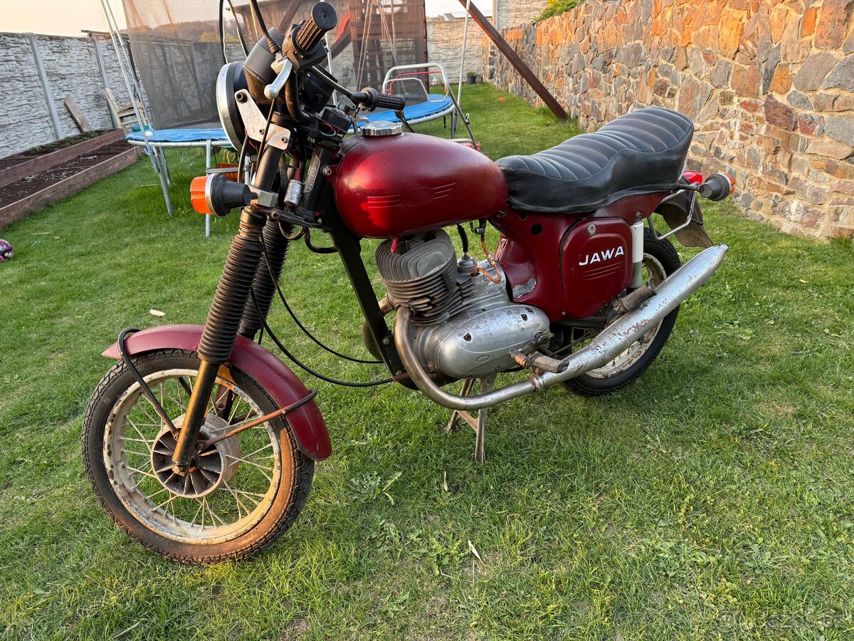 Prodám jawa 250 592 panelka s TP STK a malou Rz