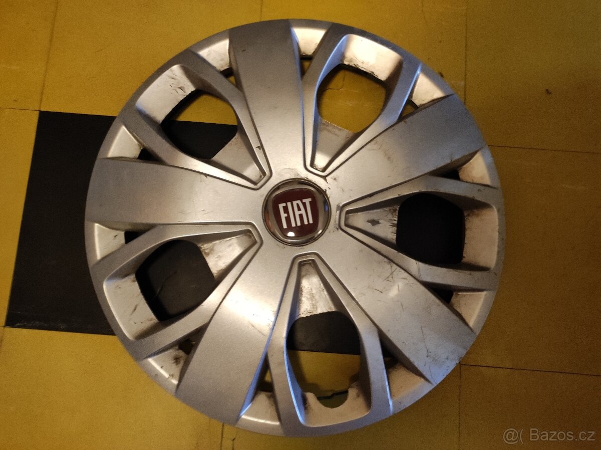 Poklice Fiat 16