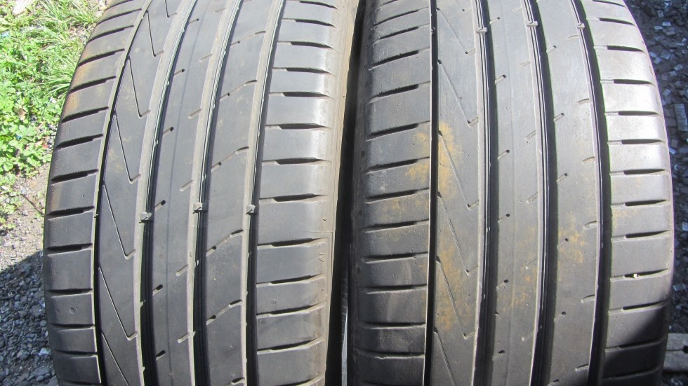 Letní pneu 245/45/18 Hankook