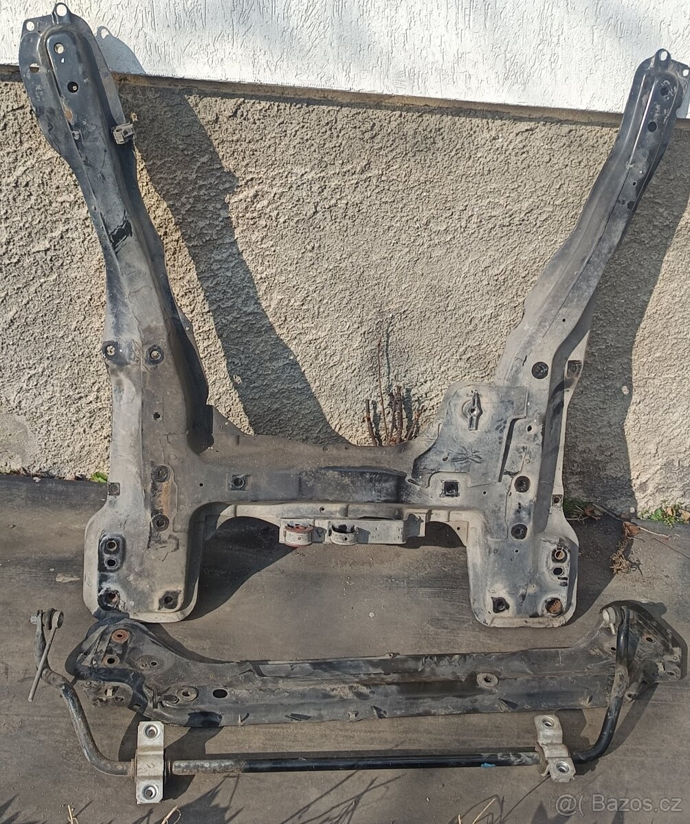 Peugeot 807 uplná nápravnice