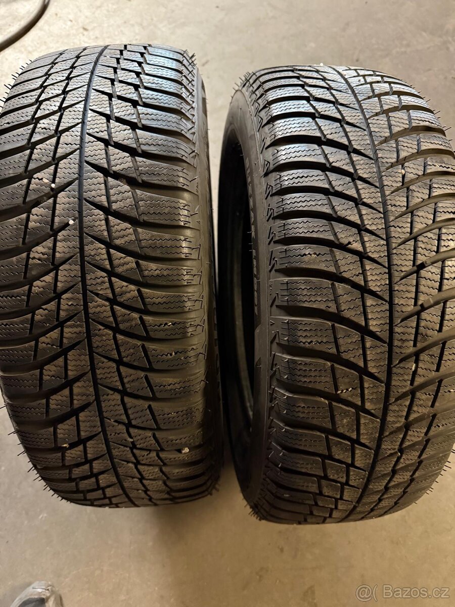 Zimní pneu Bridgestone 215/60 R16