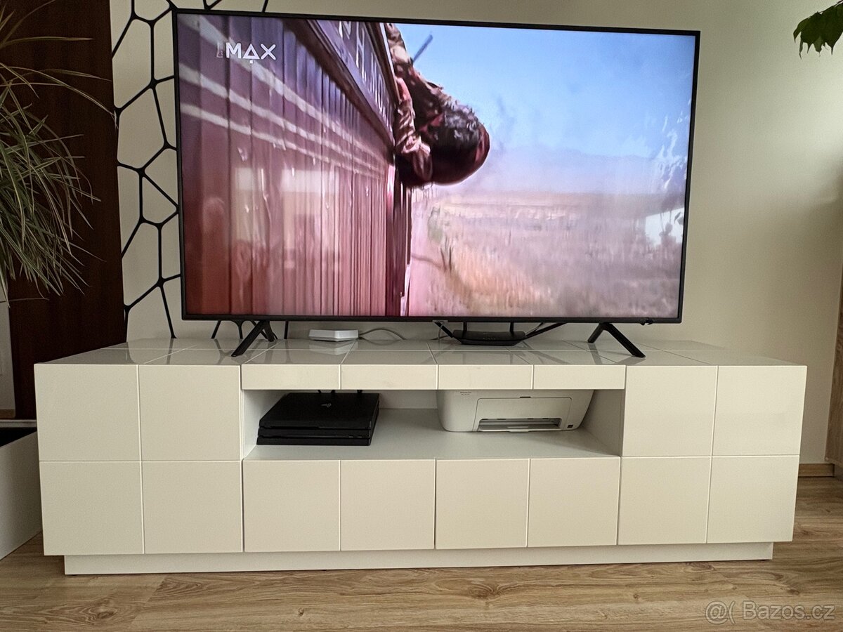 Televizní stolek/ komoda