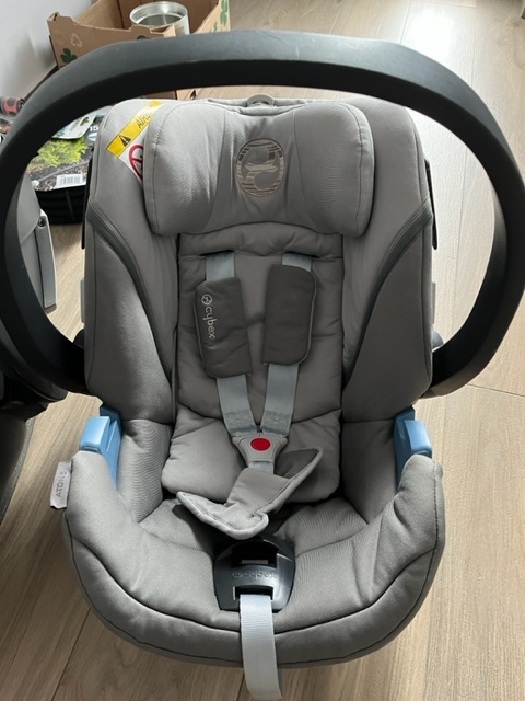 Autosedačka CYBEX Aton 5 + ISOFIX