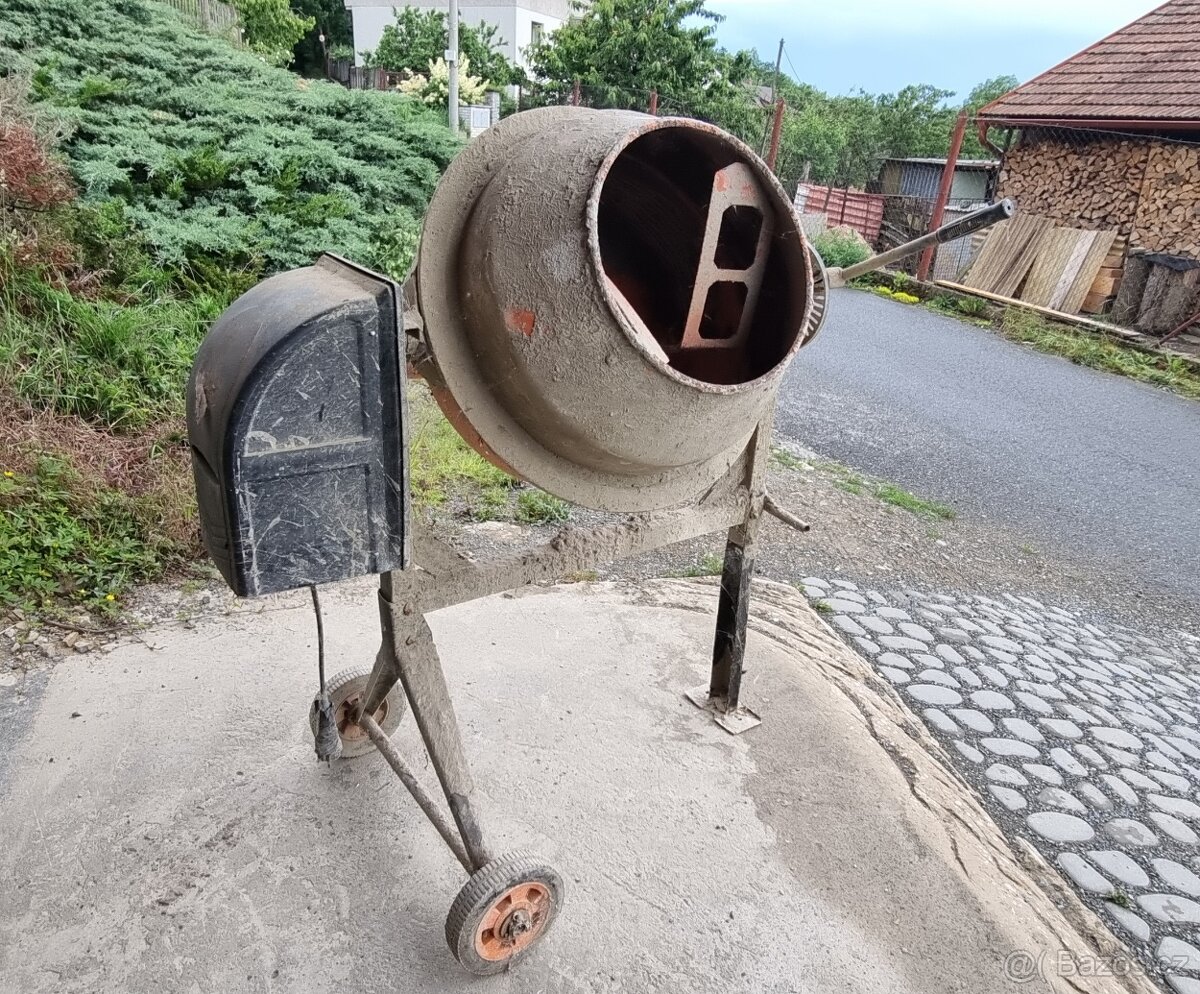 Míchačka hecht 2115
