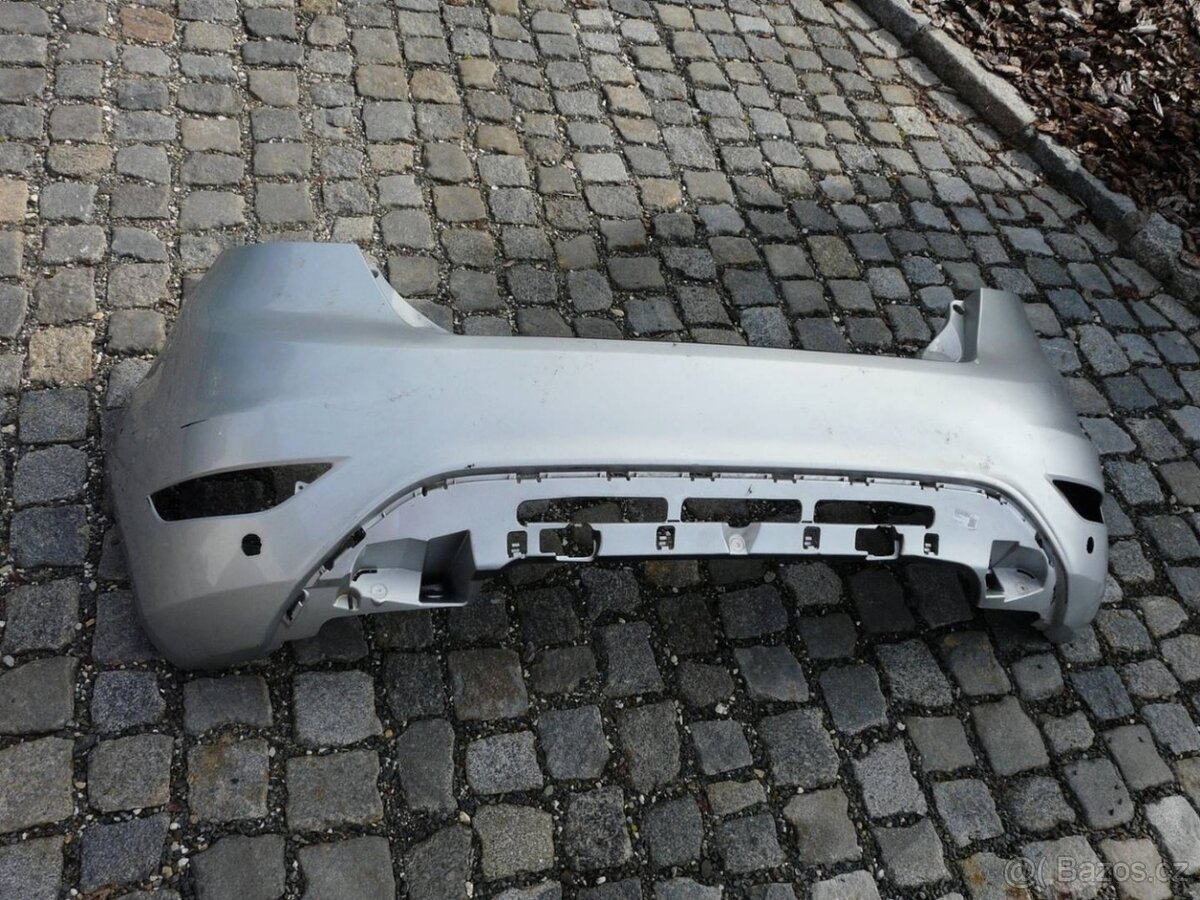 FORD FIESTA ZADNÍ NÁRAZNÍK R.V. OD 2008