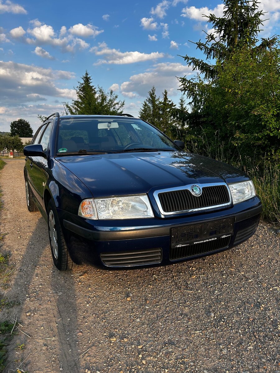 Škoda Octavia 1.6 kombi TOUR