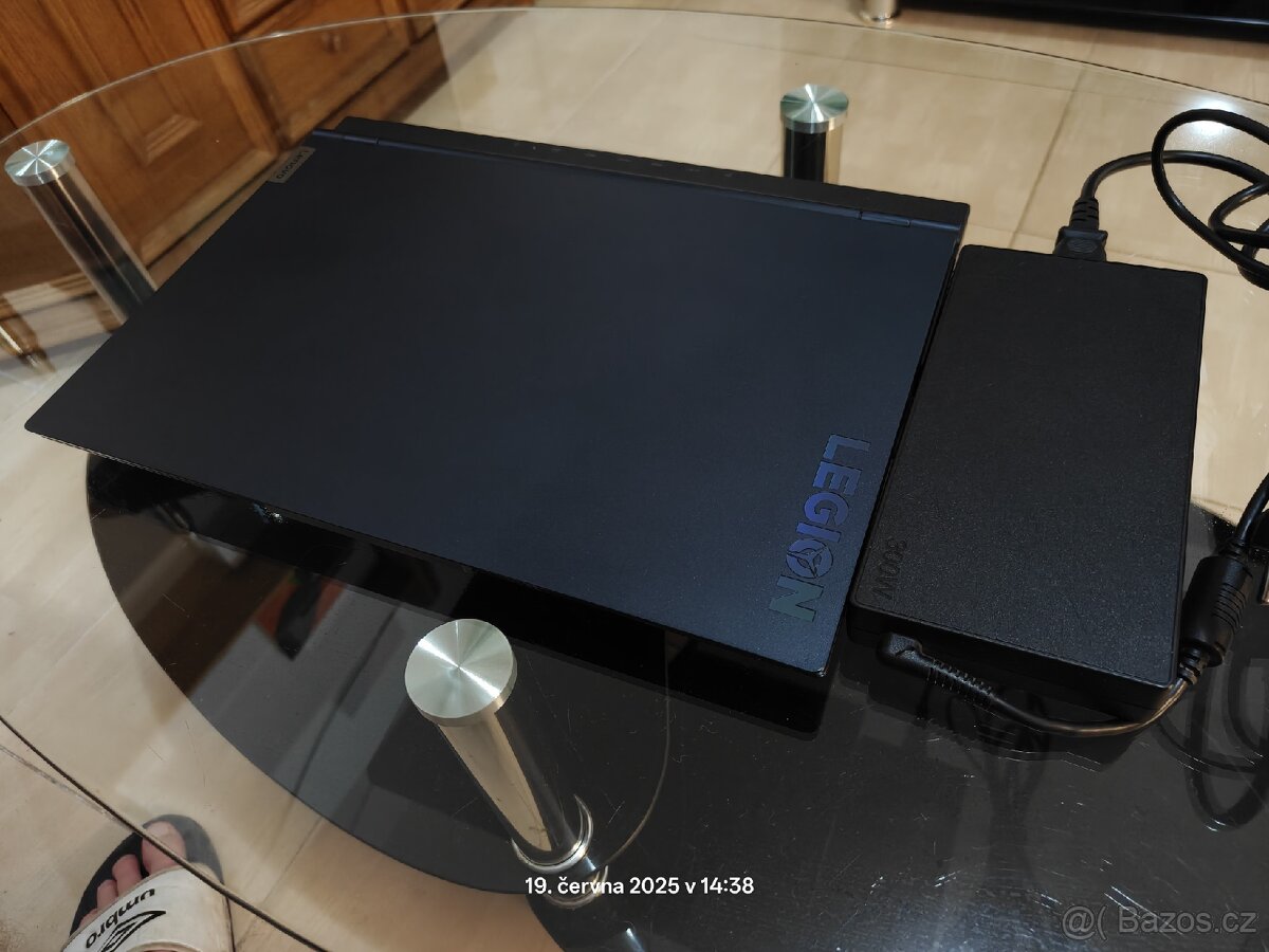Herní notebook Lenovo Legion 5 / RTX 3060 / Ryzen 5 / 32GB