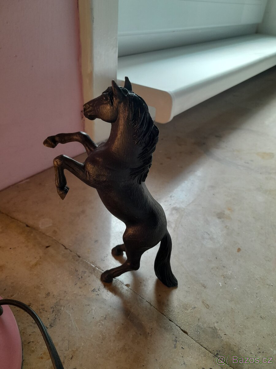 Schleich kůň