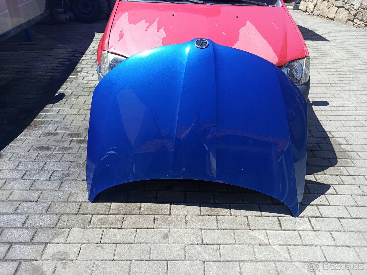 Kapota ŠKODA RAPID