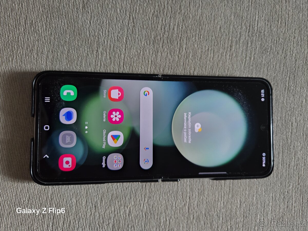 Samsung Galaxy Z Flip 5