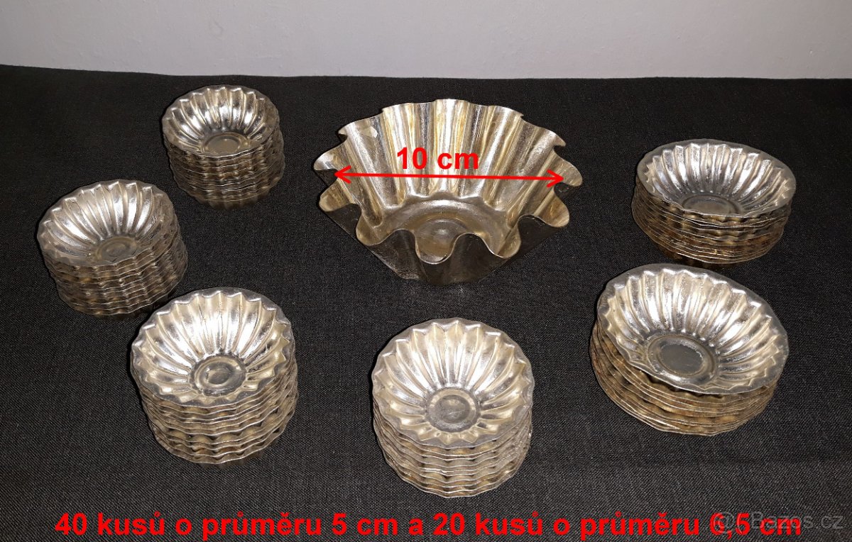 Prodám keramickou formu RYBA a další formičky na pečení