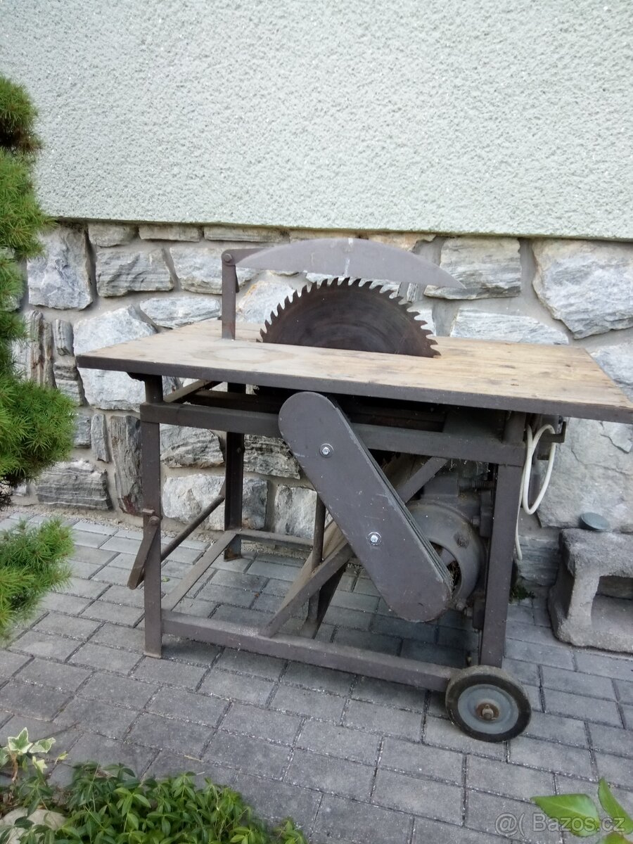 Cirkulárka / Stolní okružní pila