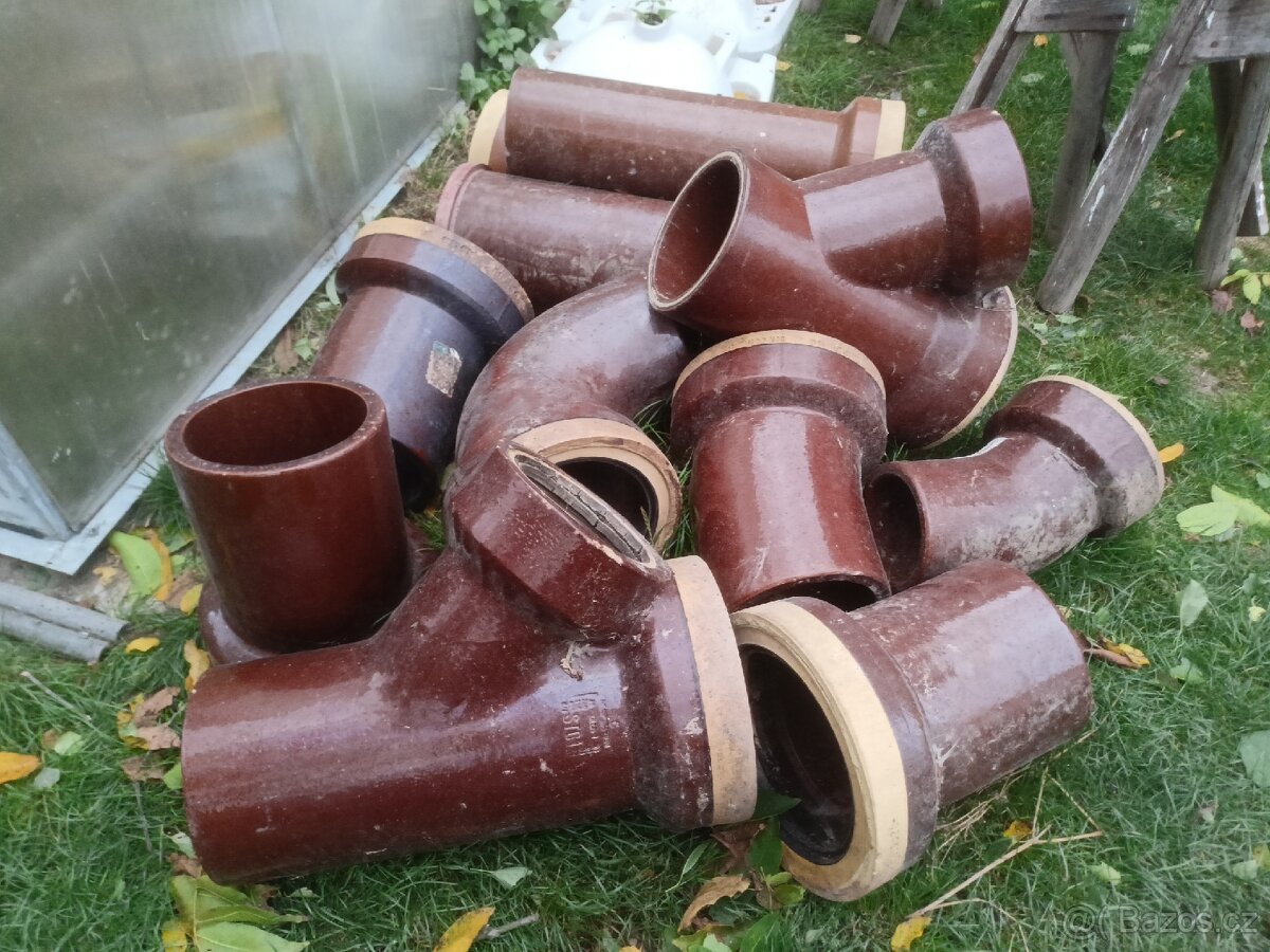 Tvarovky, keramické potrubí