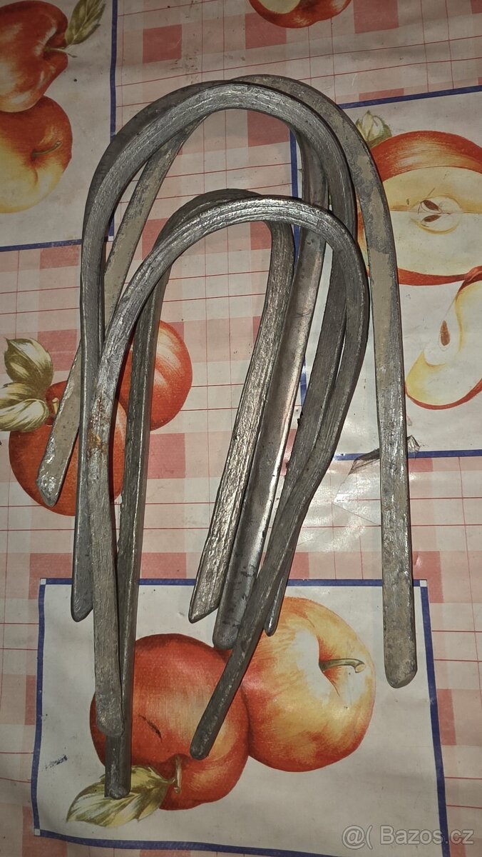 Prodám tyčový klempířský cín