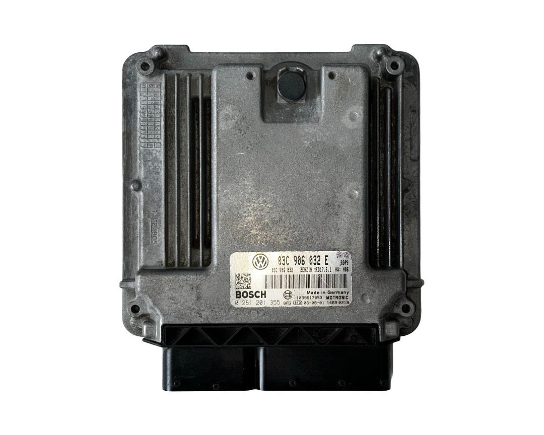 Řídící jednotka motoru 03C906032E BMY VW Golf 5 r.v. 2007