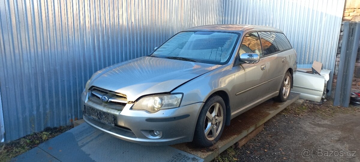 Subaru Legacy 2006 2,0 121kw - Náhradní díly
