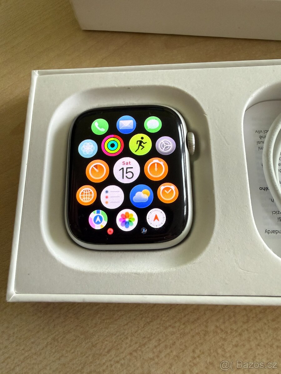 Apple Watch 9 45mm silver