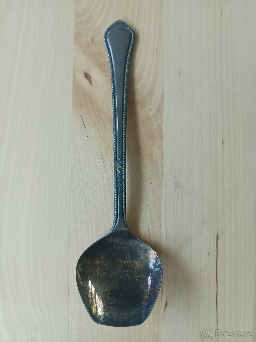 Lžička