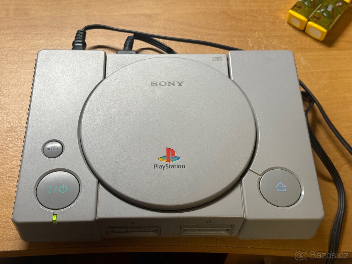 Sony PlayStation 1 + příslušenství
