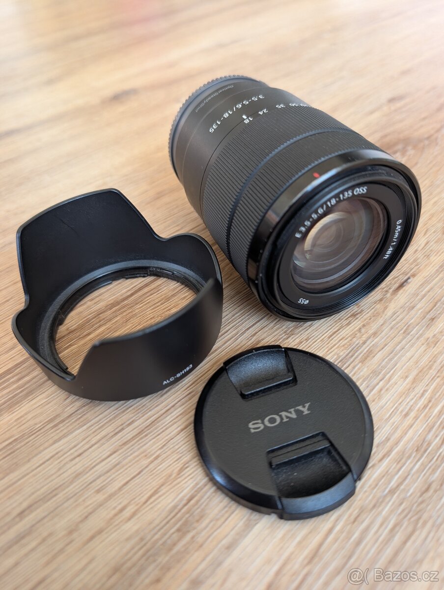 SONY E 18-135 mm f/3,5-5,6 OSS