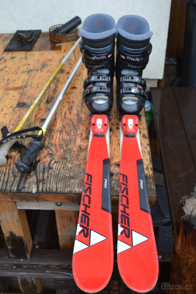 dětské ski Fischer 140 cm  vázko Tyrolka boty Lowa 24cm EU 3