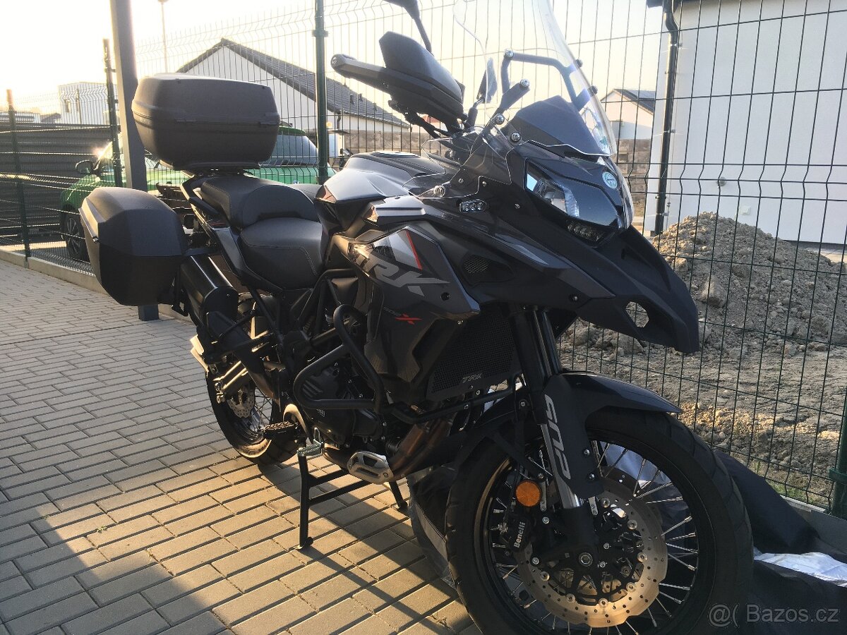 Benelli TRK 502X