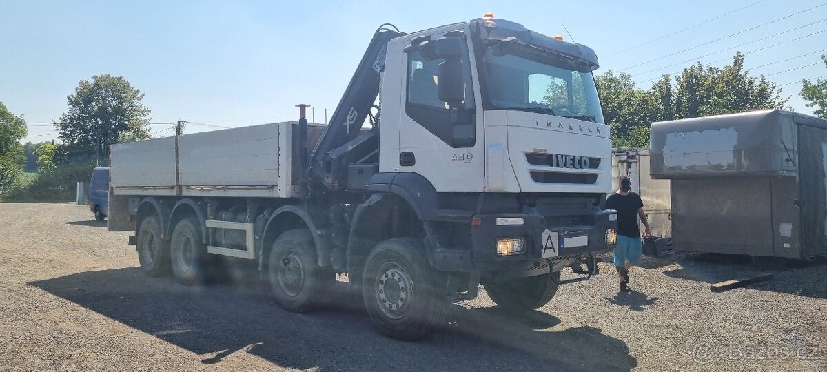 Iveco Trakker 45 8x8 s hr HIAB 144
