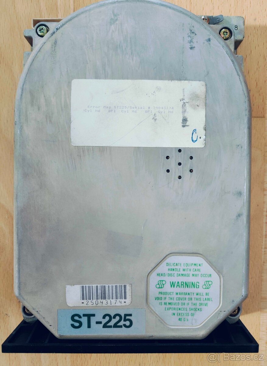 HDD: MFM disk Seagate ST-225, 20MB, 5.25", 1987
