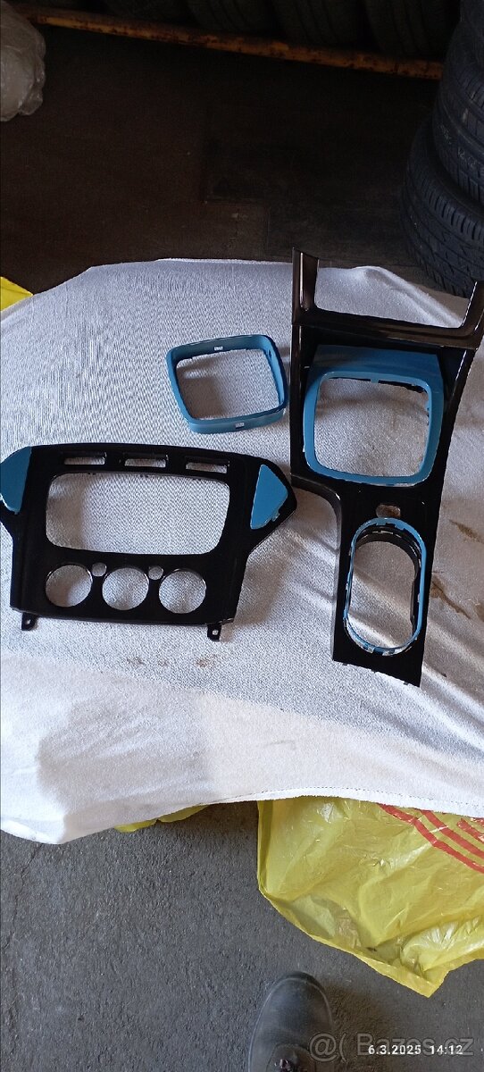 Středový panel Ford Mondeo mk4 interiér