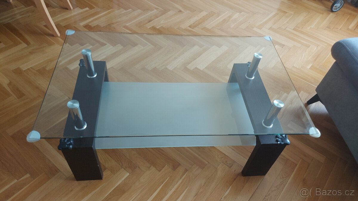 Skleněný konferenční stolek 100x60cm výška 45cm, hnědá barva