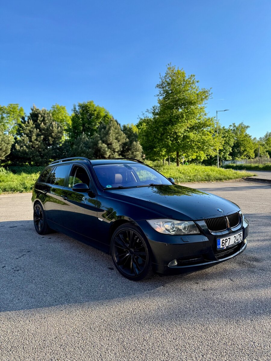BMW E91 320D