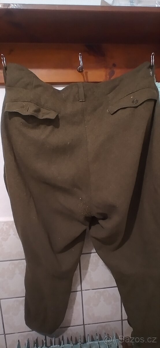 Vojenské důstojnické kalhoty rajtky  asi 1 rep.90 cm pas