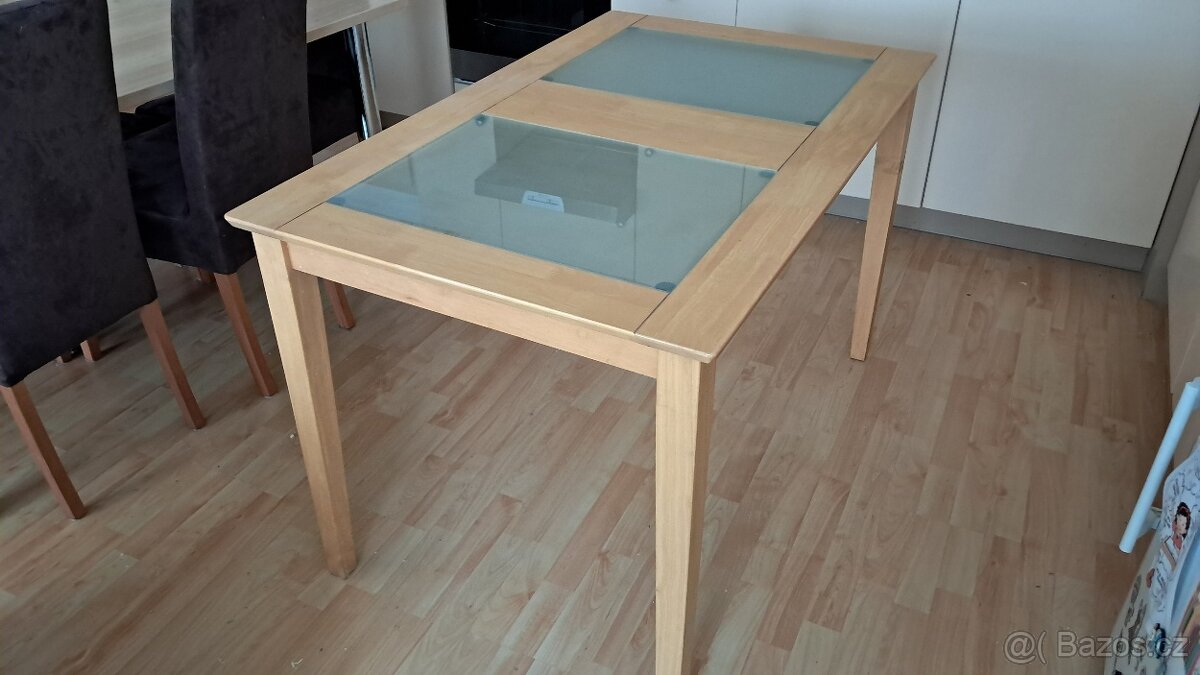 Stůl jídelní se skly