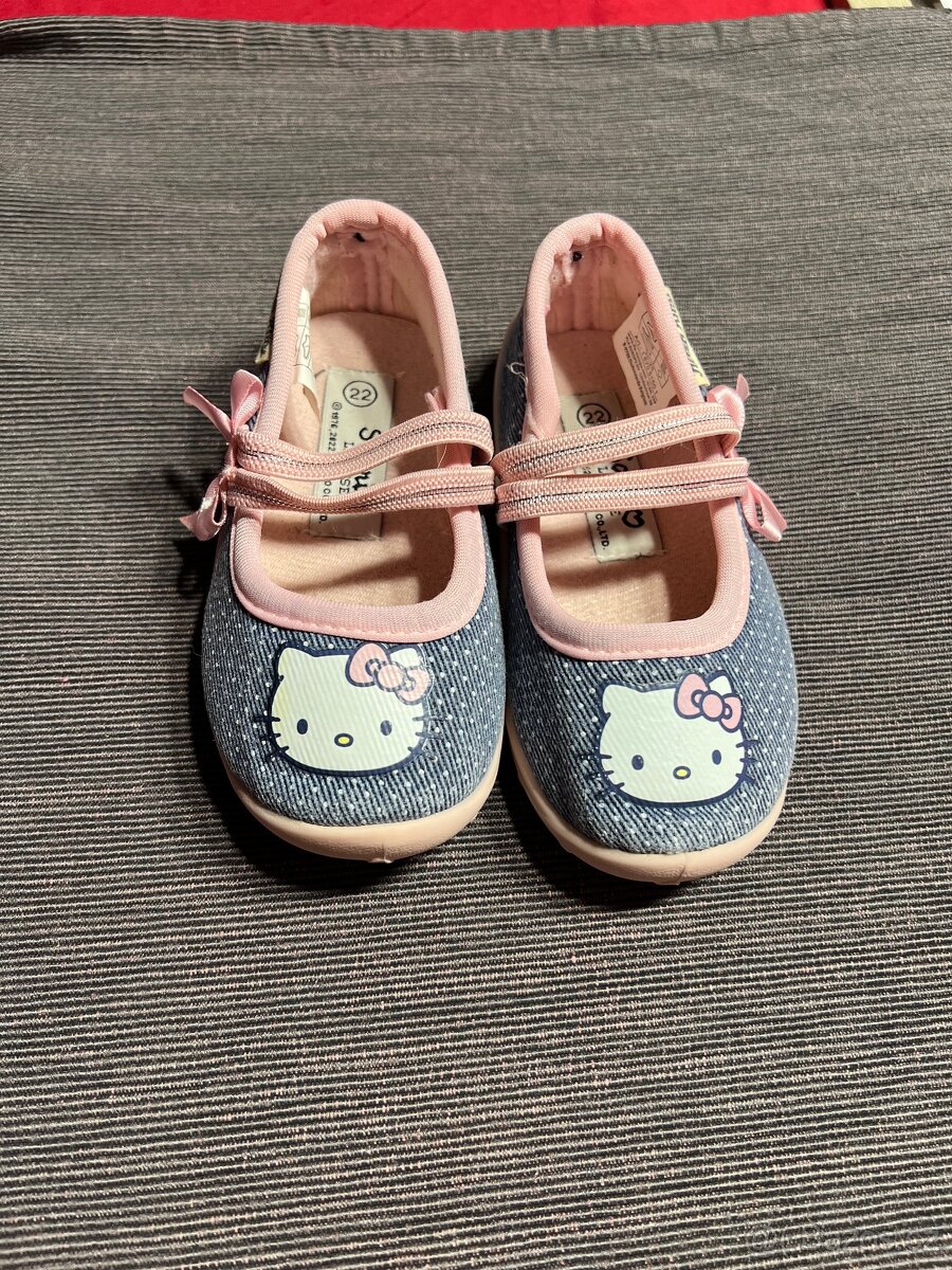 Bačkory Hello Kitty