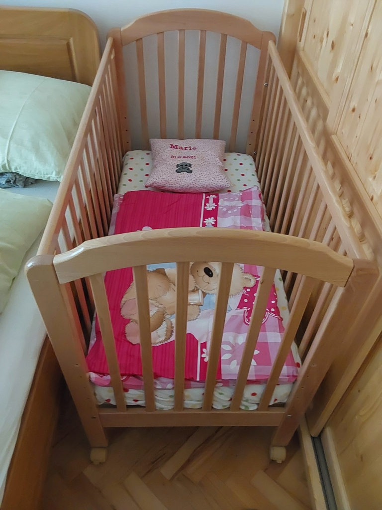 Postýlka Scarlett 120x60 s vybavením