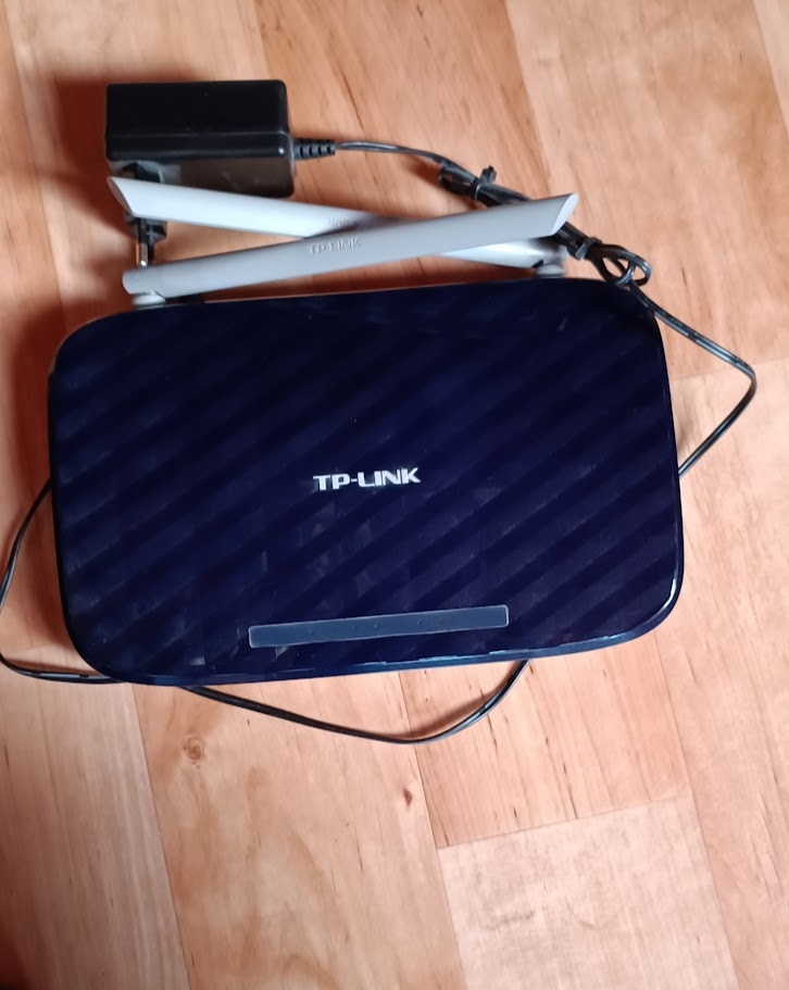 Wi-Fi router TP-Link Archer C20 v1